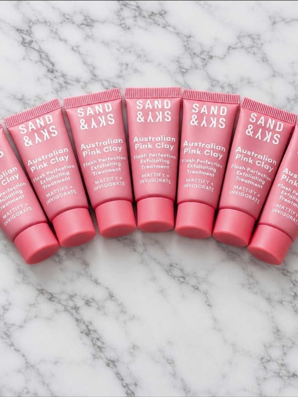 7 x Sand & Sky Australian Pink Clay Flash Perfection Exfoliatingvtreatment 10g